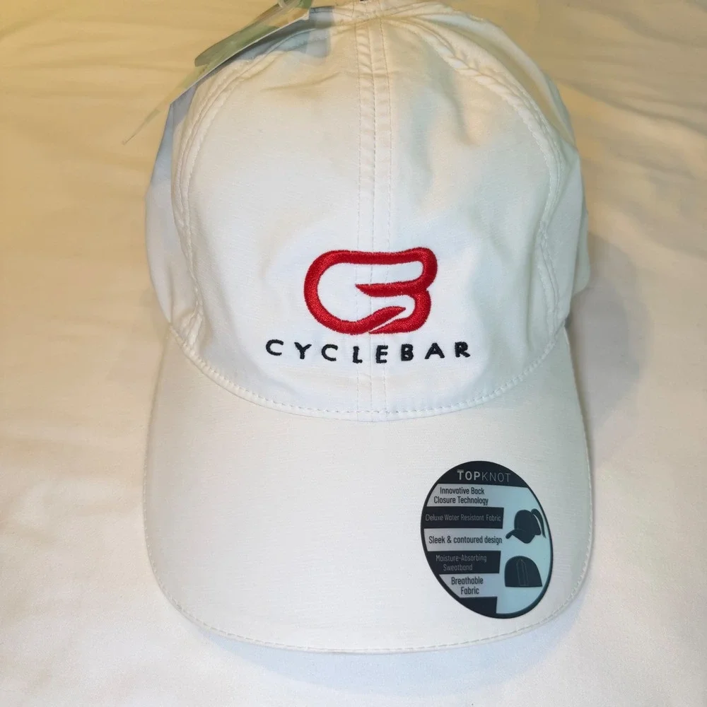 Top Knot Cyclebar White Performance High‎ Ponytail Baseball Hat Women M/L NWT